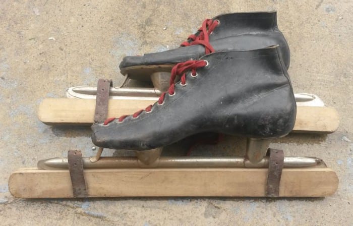 Vintage Ice Skates (pair)
