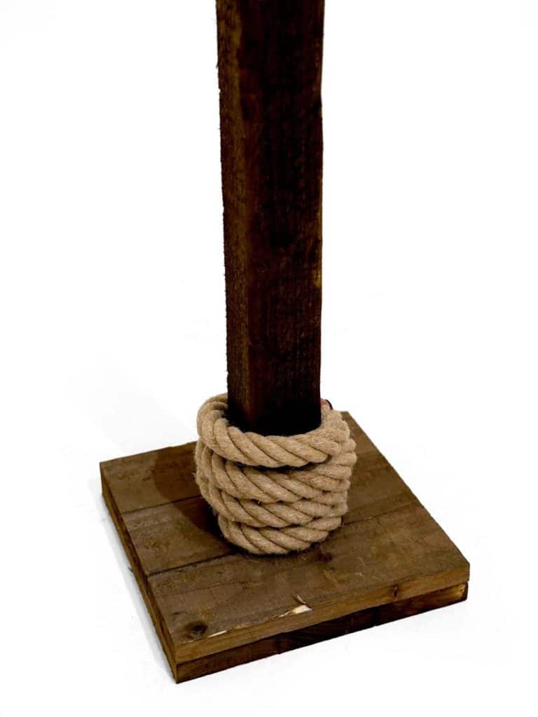 Wooden Stanchion with Rope | EPH Creative - Event Prop Hire