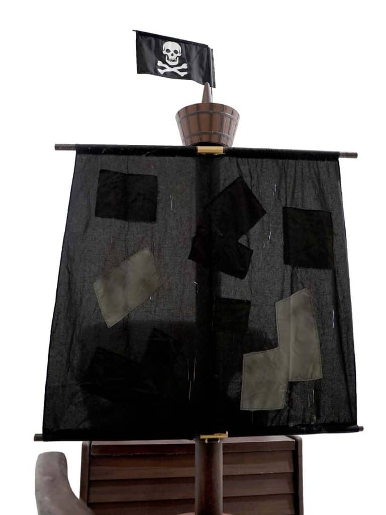 SN14550 _Pirate Galleon with Pirate Sail_event_prop_hire_EPH_Creative_426 _optimised