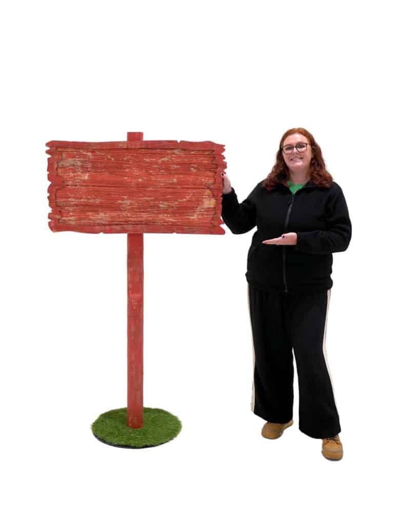 SN14638 _Customisable Wooden Signpost - Red_event_prop_hire_EPH_Creative_022 copy _optimised