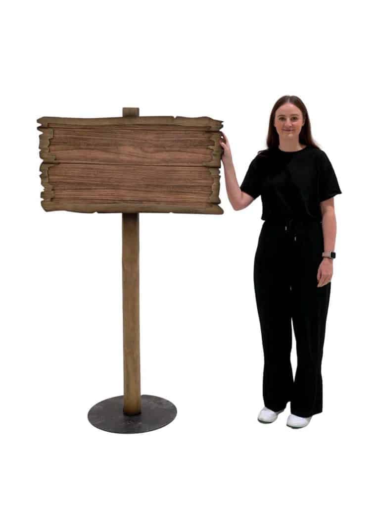 SN14637 _ustomisable Wooden Signpost_event_prop_hire_EPH_Creative_003 copy _optimised